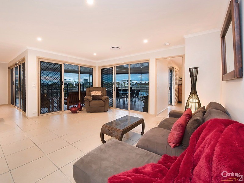 25 Rakumba Place, Mountain Creek QLD 4557