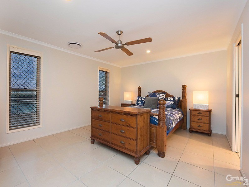 25 Rakumba Place, Mountain Creek QLD 4557