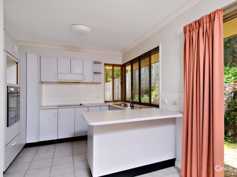 2/1 Dawson Parade, Buderim QLD 4556