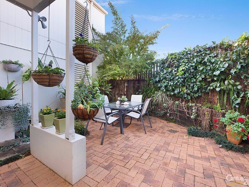 2/20 King Street, Buderim QLD 4556