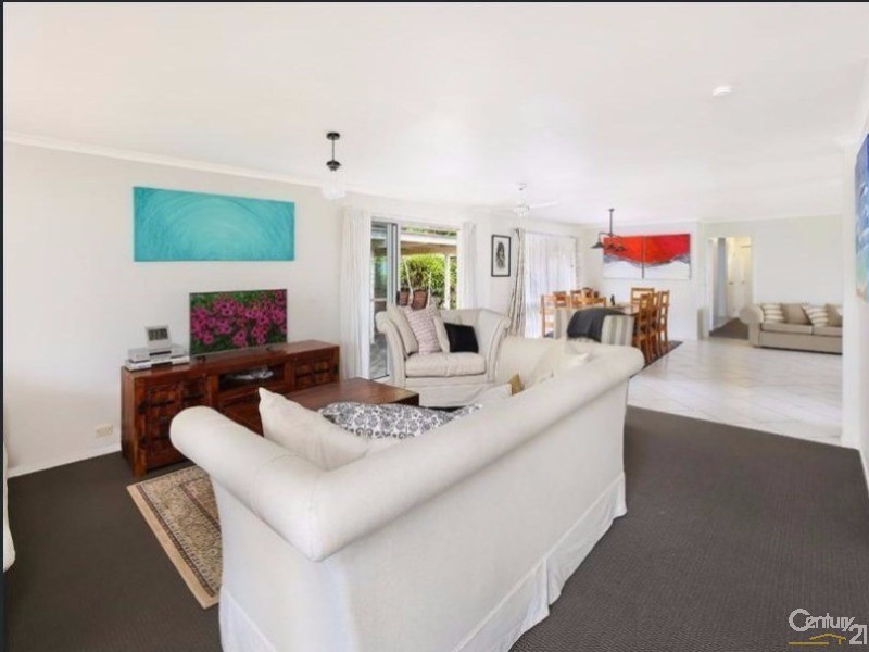 32 St Martins Terrace, Buderim QLD 4556