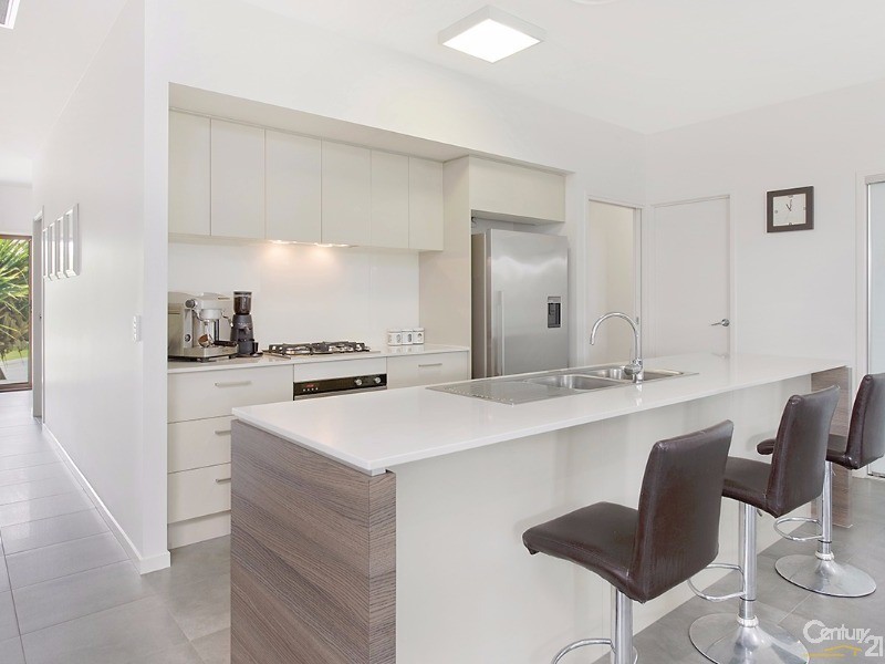 17 Parrot Place, Mountain Creek QLD 4557