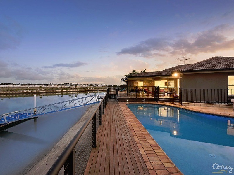 25 Rakumba Place, Mountain Creek QLD 4557