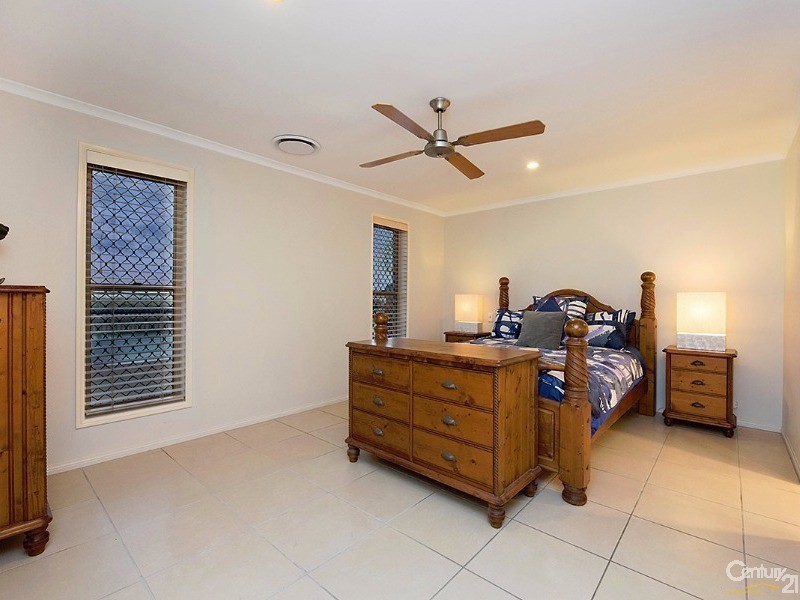 25 Rakumba Place, Mountain Creek QLD 4557