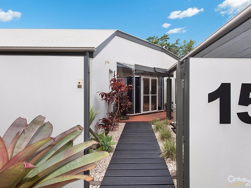 15 Andriana Drive, Buderim QLD 4556