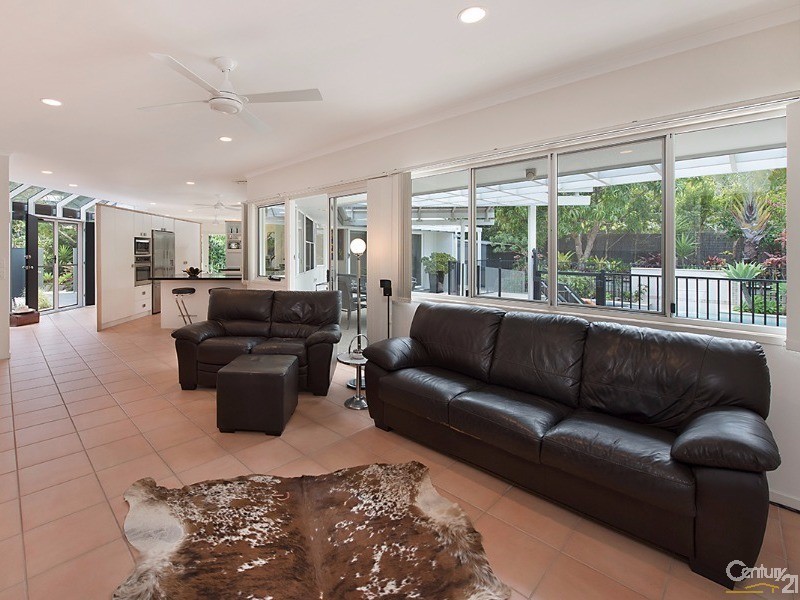 15 Andriana Drive, Buderim QLD 4556