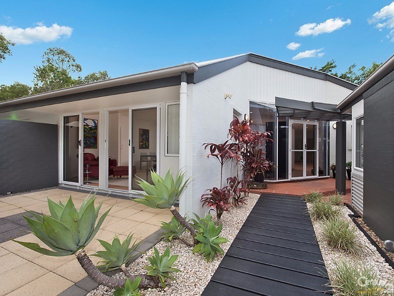 15 Andriana Drive, Buderim QLD 4556