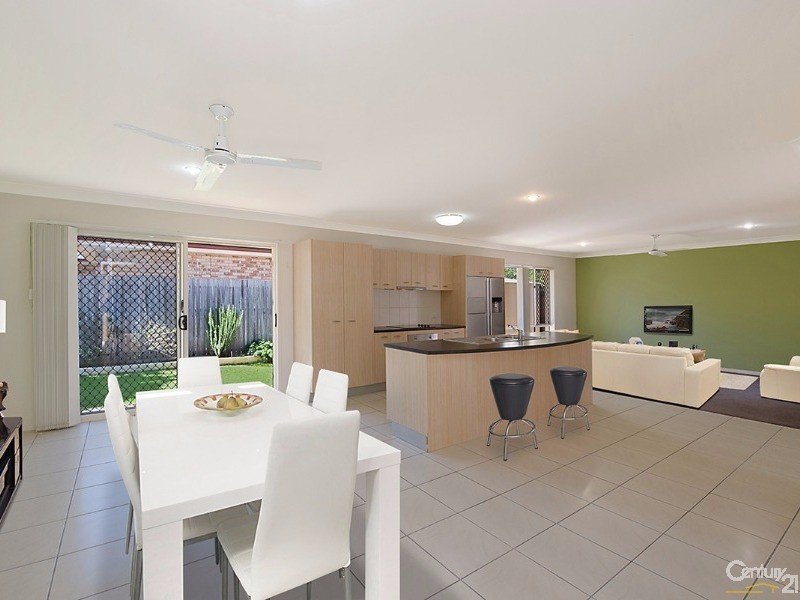 10 Magellan Crescent, Sippy Downs QLD 4556