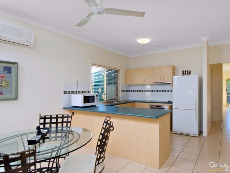 4 Chesterton Court, Sippy Downs QLD 4556