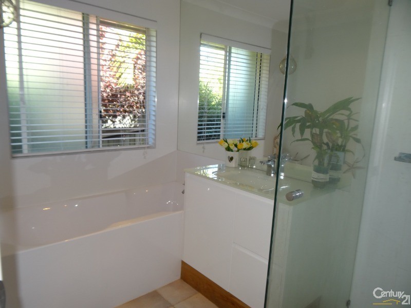 36 Illuka Street, Buderim QLD 4556