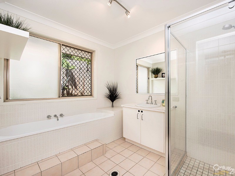 54 Woodlands Crescent, Buderim QLD 4556