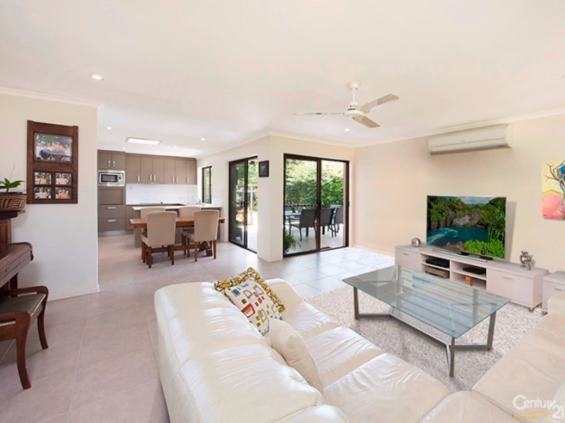 12 Gossamer Drive, Buderim QLD 4556