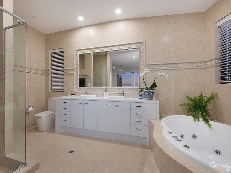 1 Mayfair Lane, Buderim QLD 4556