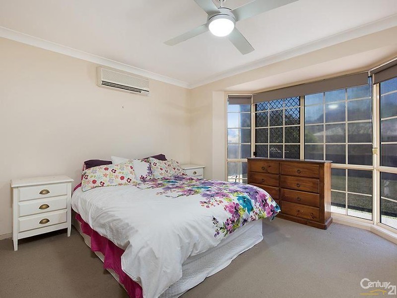 28 Sorbonne Close, Sippy Downs QLD 4556