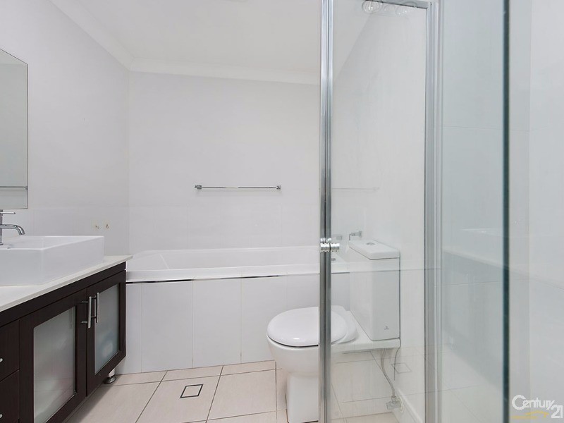 9/11 Toral Drive, Buderim QLD 4556