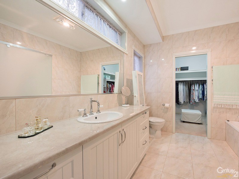 49 Ginger Bell Avenue, Bli Bli QLD 4560