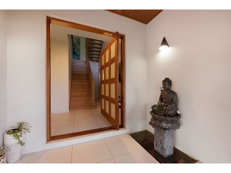 8 Kim Close, Mount Coolum QLD 4573