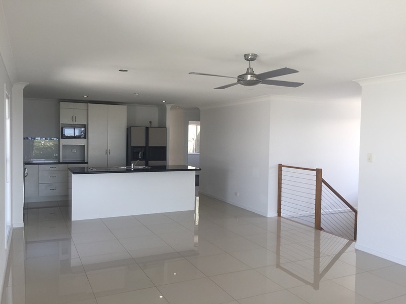 26 Robur Crescent, Mountain Creek QLD 4557