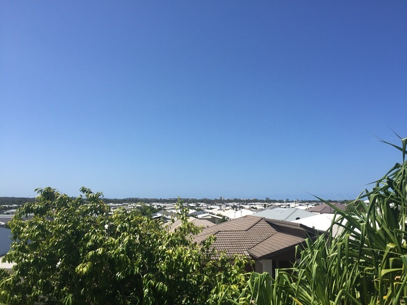 26 Robur Crescent, Mountain Creek QLD 4557