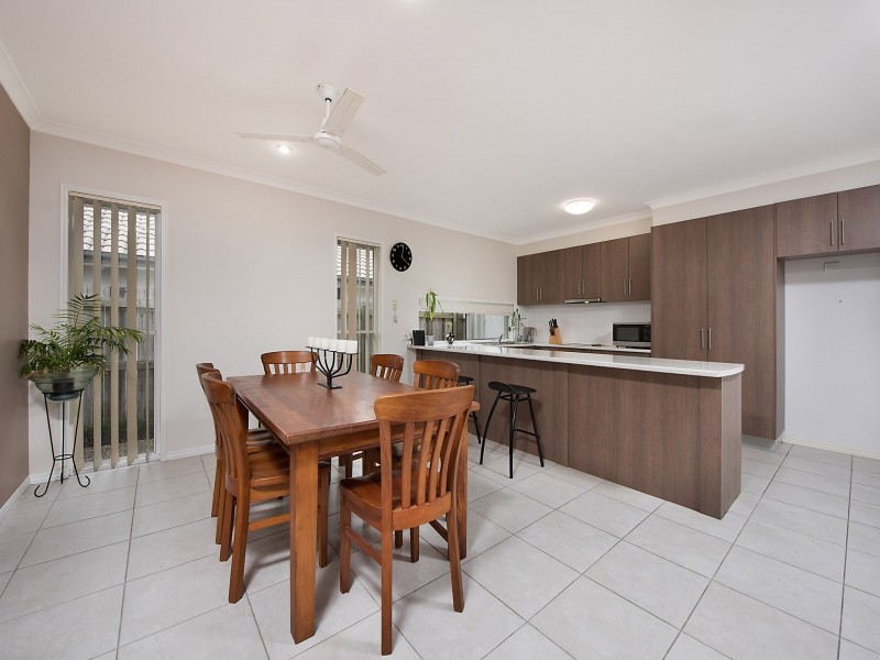 32 Latimer Crescent, Sippy Downs QLD 4556