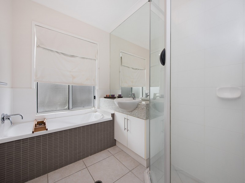 32 Latimer Crescent, Sippy Downs QLD 4556