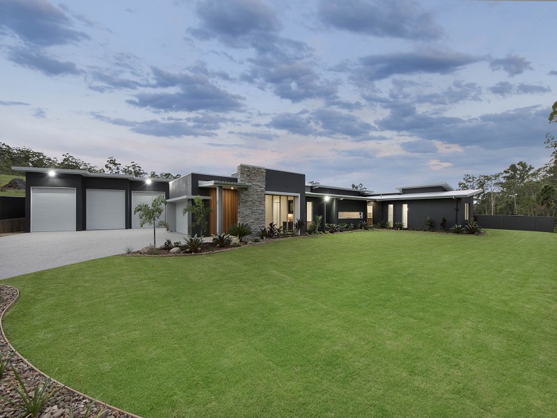 25 Grass Tree Lane, Palmview QLD 4553