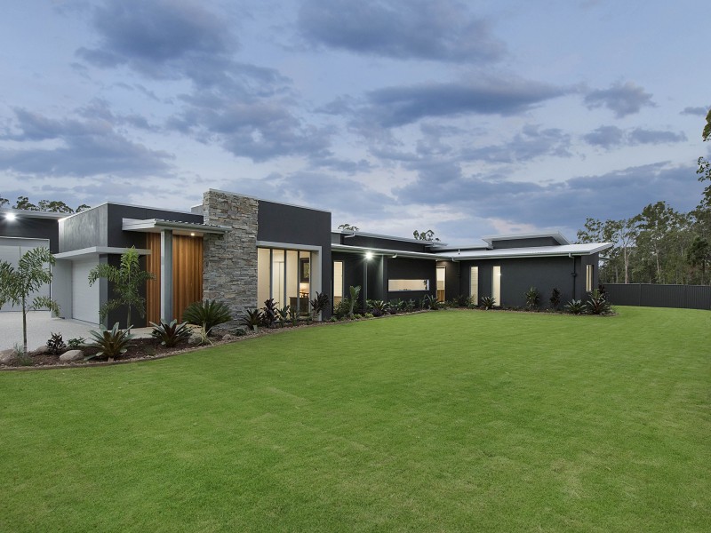 25 Grass Tree Lane, Palmview QLD 4553