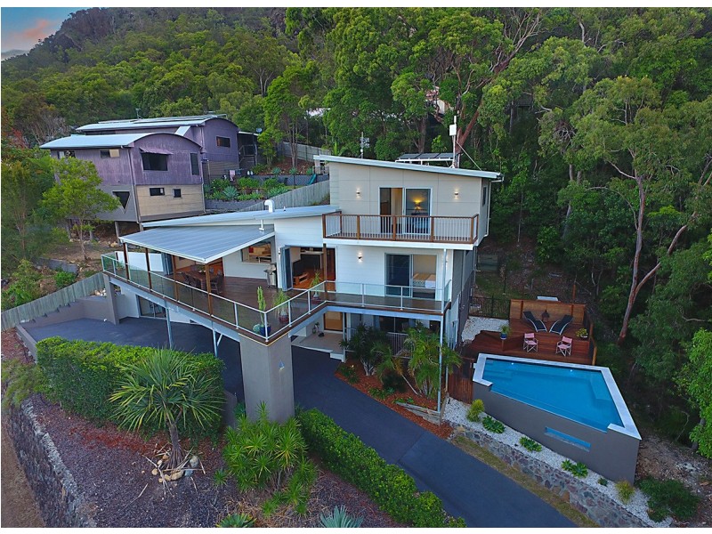 8 Kim Close, Mount Coolum QLD 4573