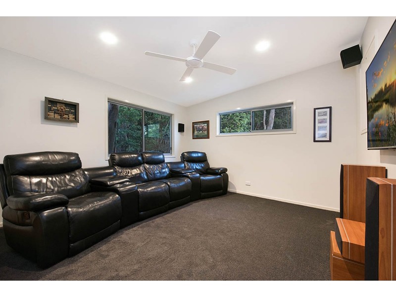 8 Kim Close, Mount Coolum QLD 4573