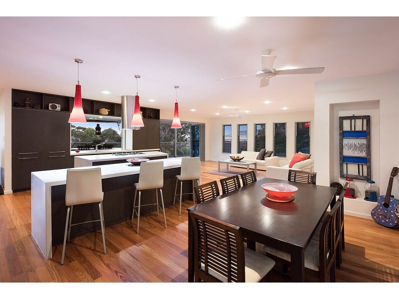 8 Kim Close, Mount Coolum QLD 4573