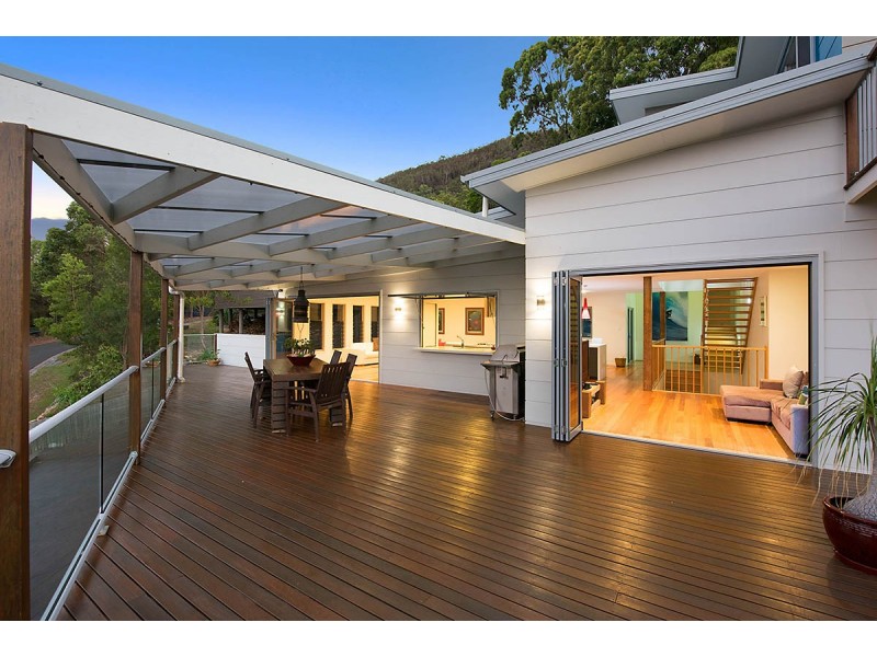 8 Kim Close, Mount Coolum QLD 4573