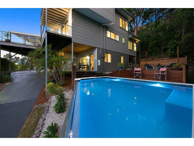 8 Kim Close, Mount Coolum QLD 4573