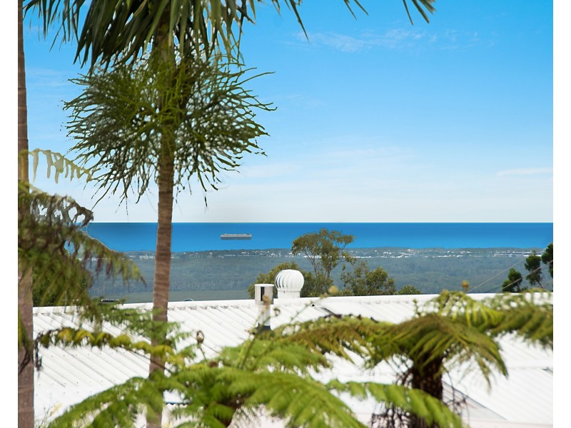 10 Scenic Avenue, Buderim QLD 4556