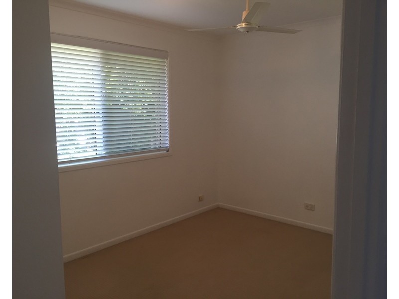 2/5 Camphor Court, Mooloolaba QLD 4557