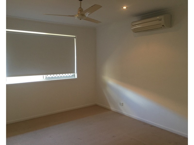 2/5 Camphor Court, Mooloolaba QLD 4557