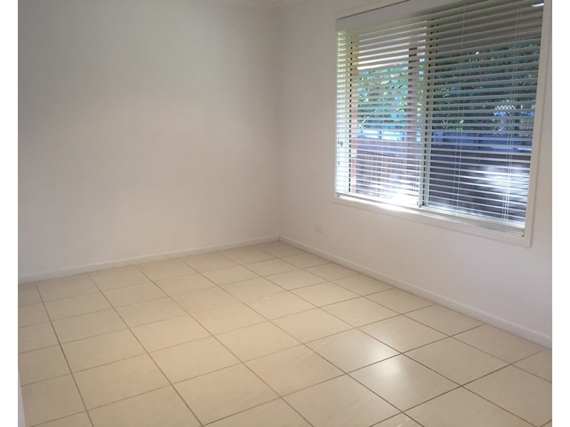 2/5 Camphor Court, Mooloolaba QLD 4557