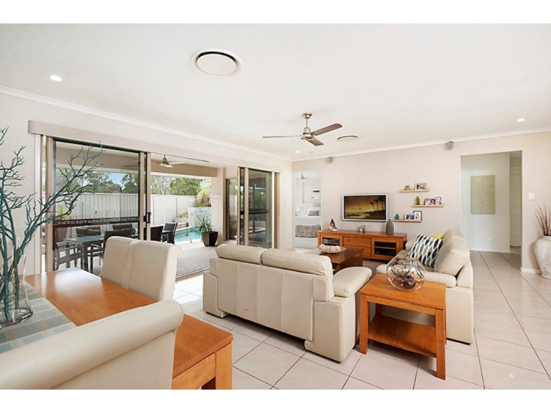 6 Rosslare Court, Kuluin QLD 4558