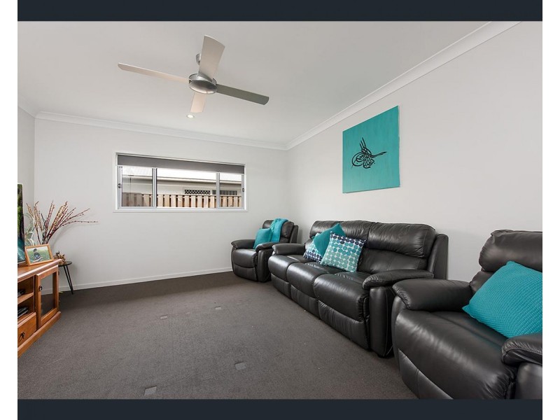 52 Spoonbill Drive, Forest Glen QLD 4556