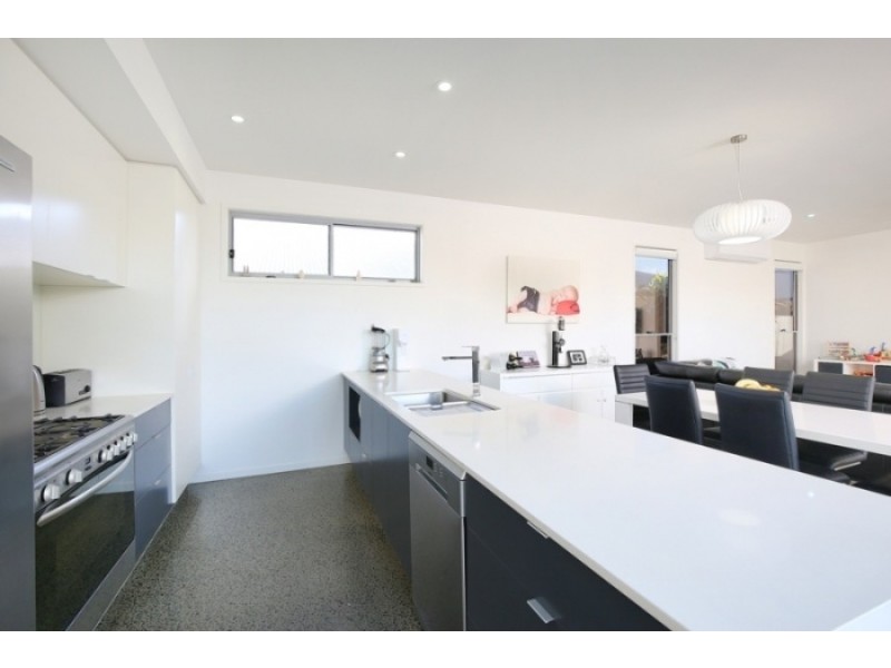 17 Pangali Circuit, Birtinya QLD 4575