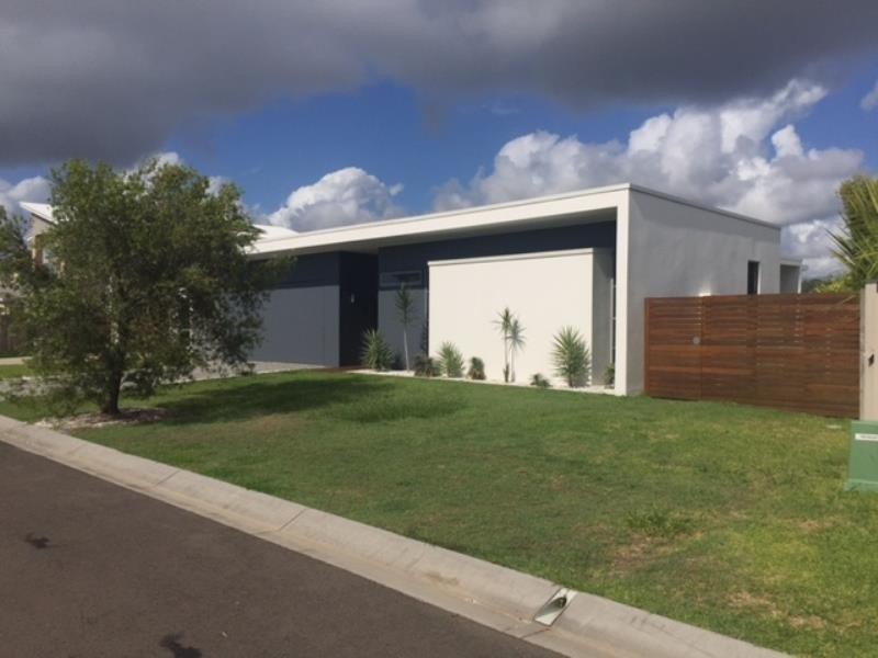 17 Pangali Circuit, Birtinya QLD 4575