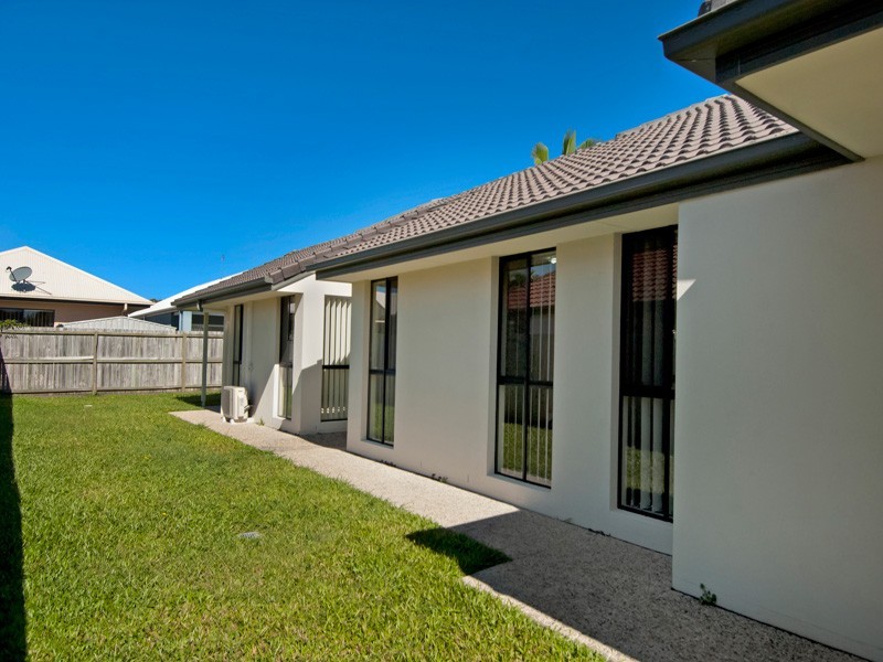 15 Linacre Street, Sippy Downs QLD 4556