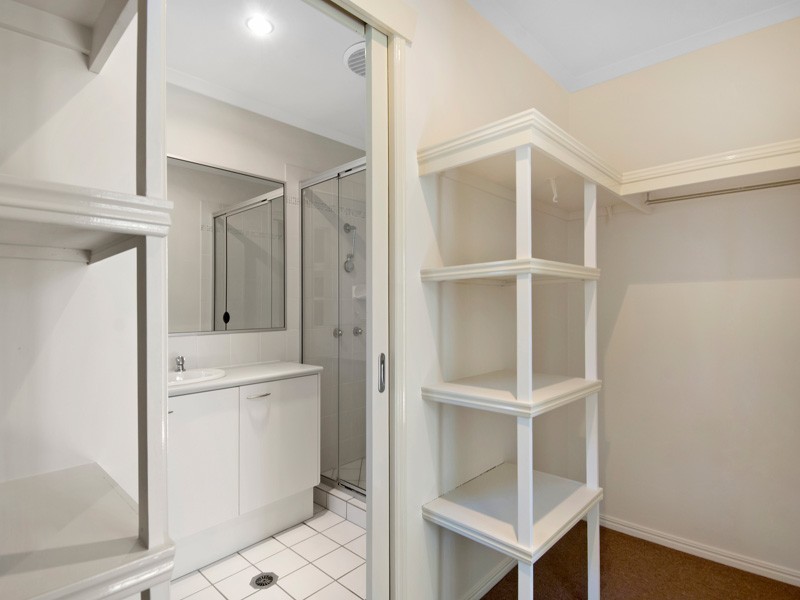 15 Linacre Street, Sippy Downs QLD 4556