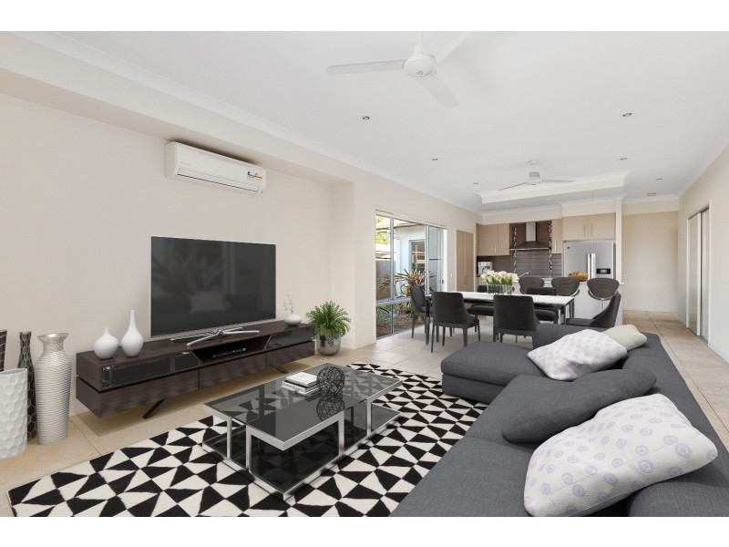 26 Lark Circuit, Mountain Creek QLD 4557