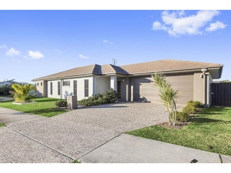 26 Lark Circuit, Mountain Creek QLD 4557