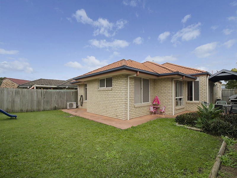 6 Parkville Street, Sippy Downs QLD 4556