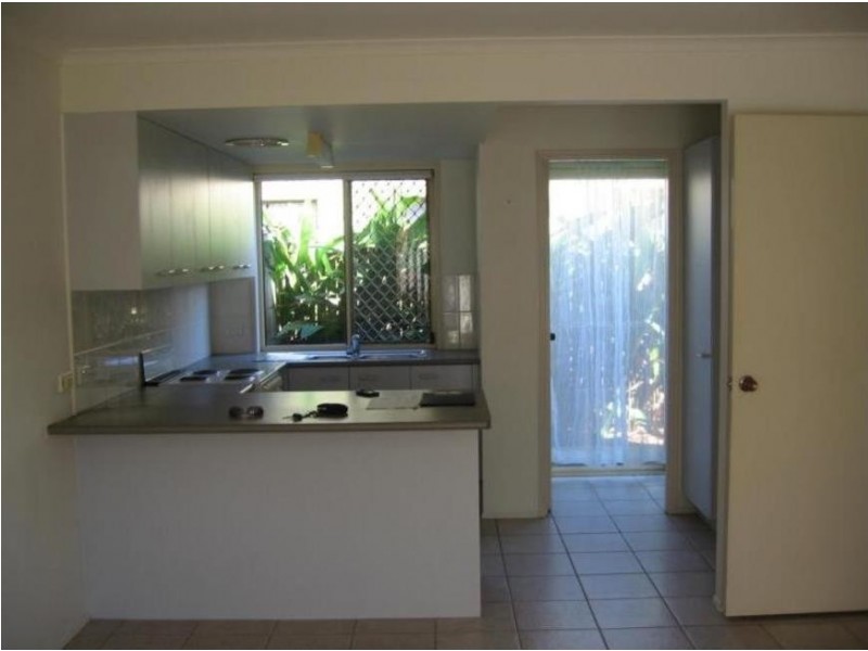 1/27 Baden Powell Street, Maroochydore QLD 4558