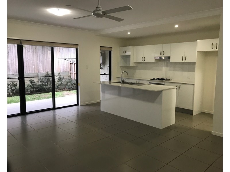 16/5 Forest Park Street, Meridan Plains QLD 4551