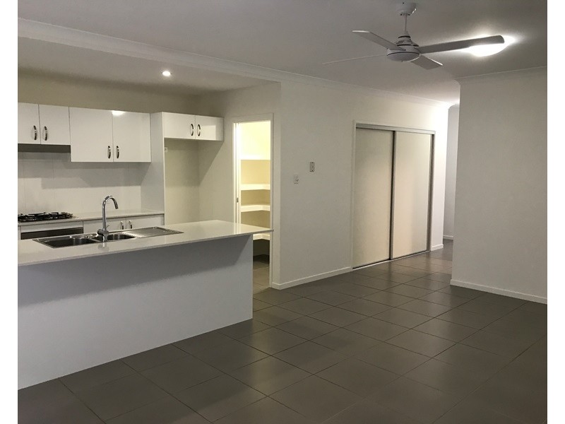 16/5 Forest Park Street, Meridan Plains QLD 4551