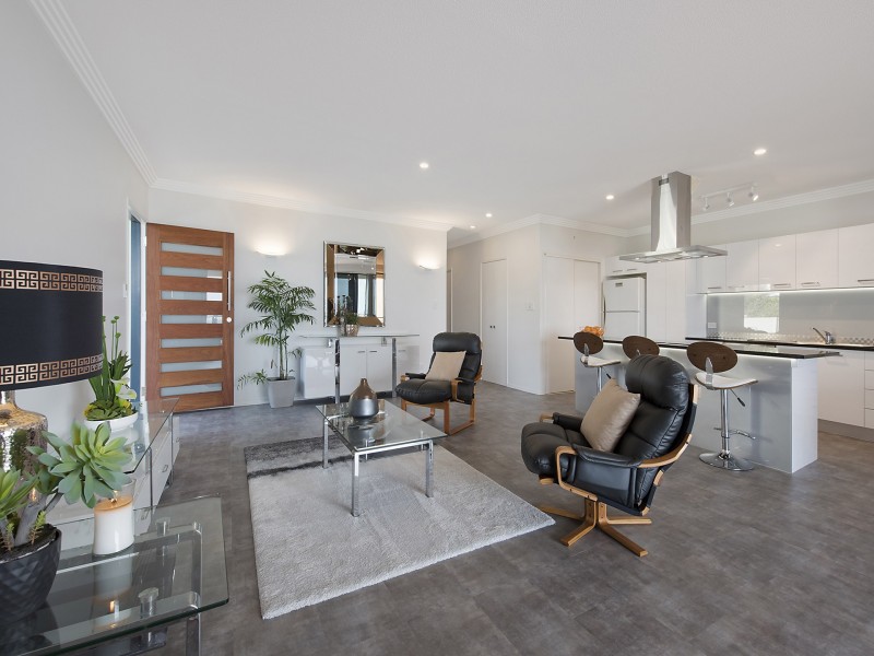 2/143 Burnett Street, Buderim QLD 4556