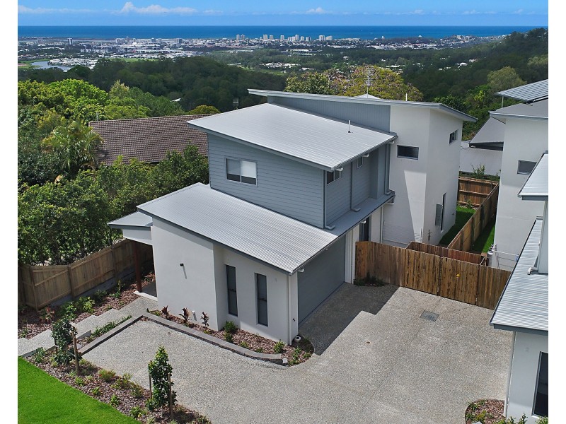 1/8  Golf Street, Buderim QLD 4556